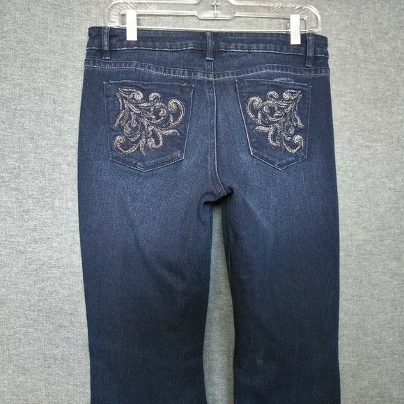 Apt. 9 BootCut Curvy Fit Jeans Size 6 L33 - Picture 5 of 8
